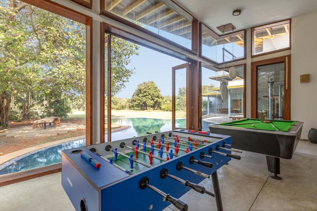 Jay House By Stayvista - Leisure Oasis With Pool, Snooker, Table Tennis & Foosball Fun Alībāg Esterno foto
